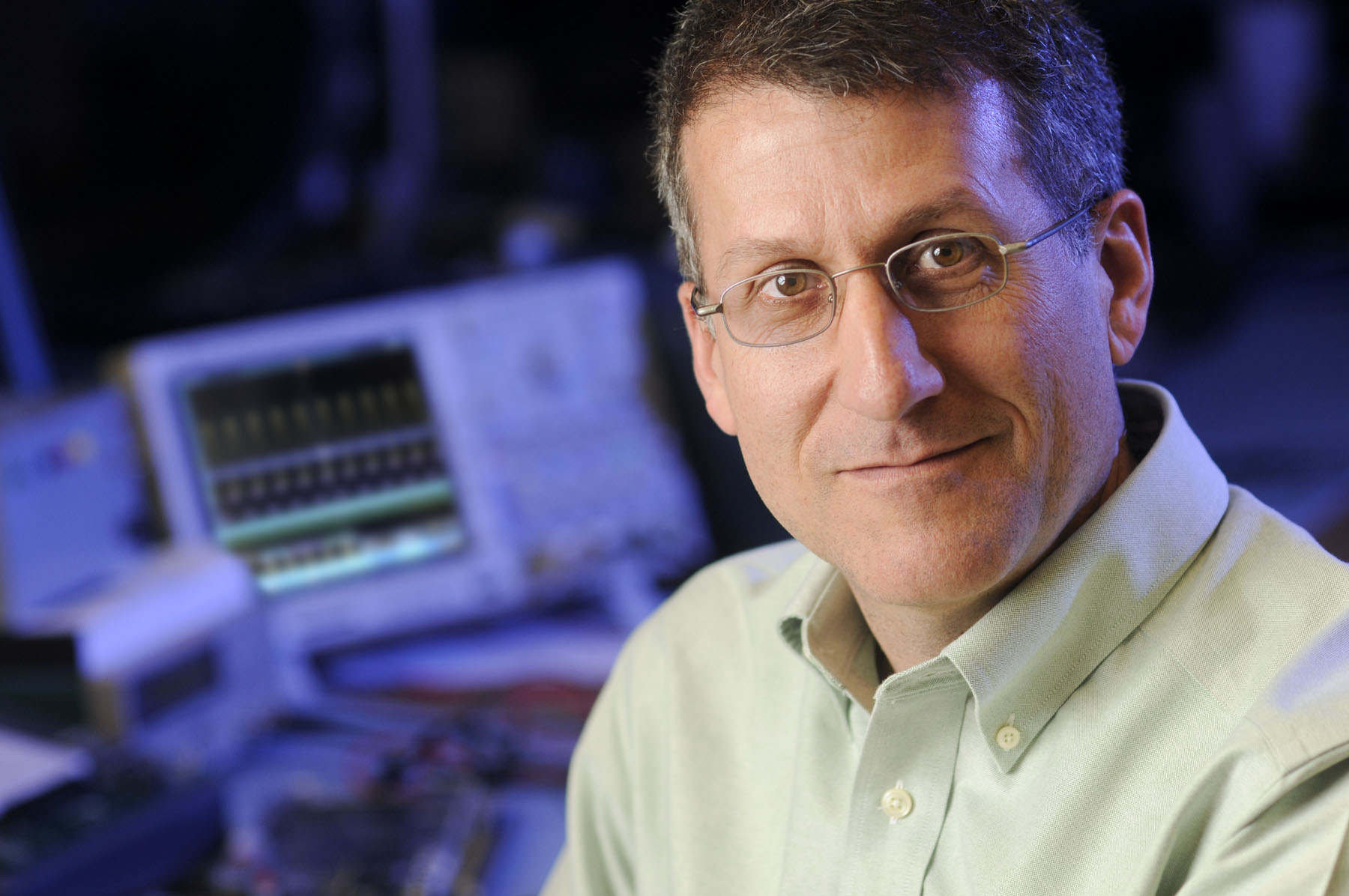 Associate Professor Ross Snider